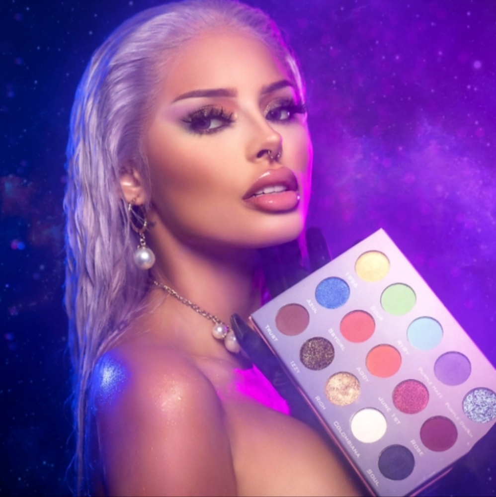 Illuminati X Isa Glam Palette - Picture 6 of 7